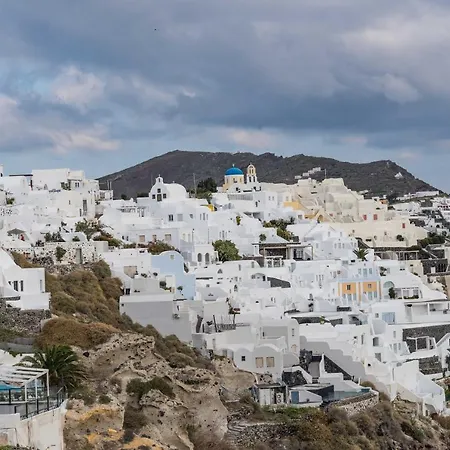 Solstice Luxury Oia