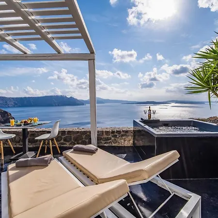 Solstice Luxury Villa Oia (Santorini)