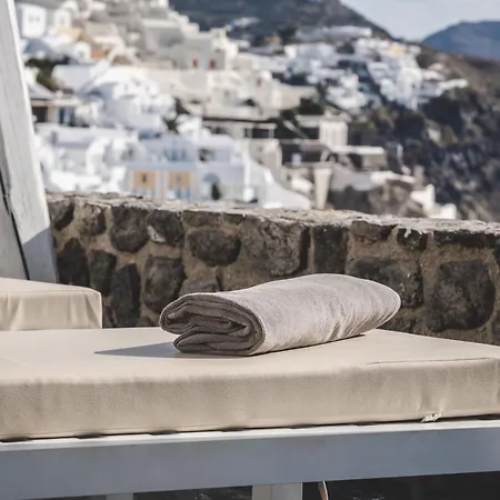 Solstice Luxury Ia