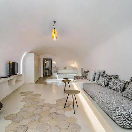 Solstice Luxury Villa Ia